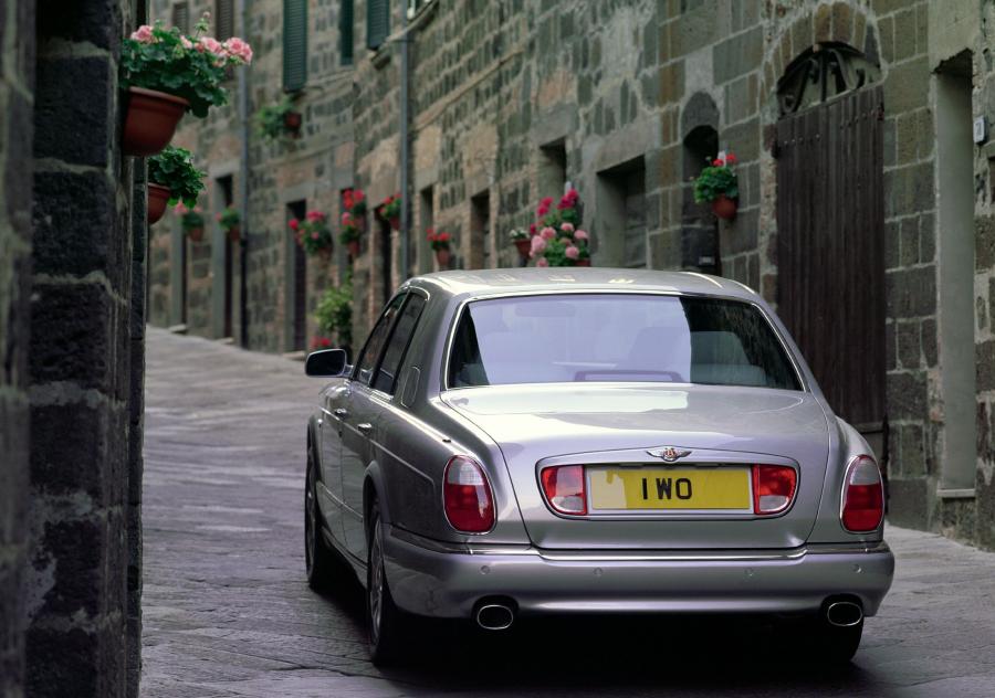  Bentley Arnage Red Label 1999 года  (NA) (фото 4 из 7)